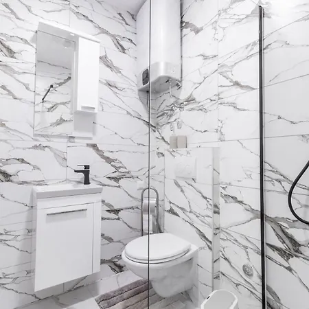 Florian Apartament