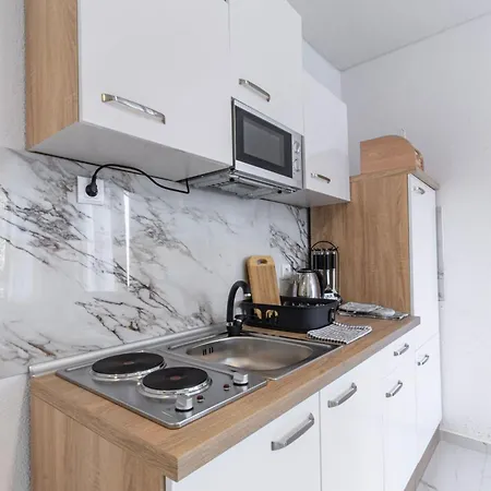 Florian Apartament