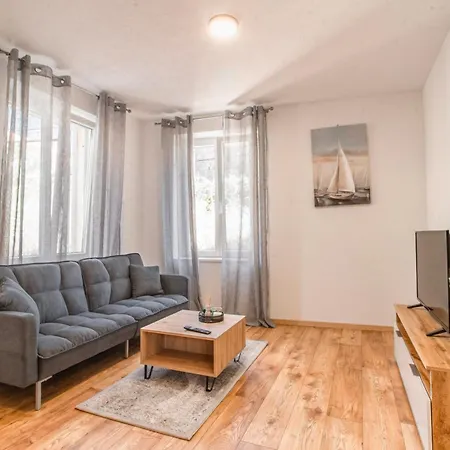 Florian Lägenhet Lopud