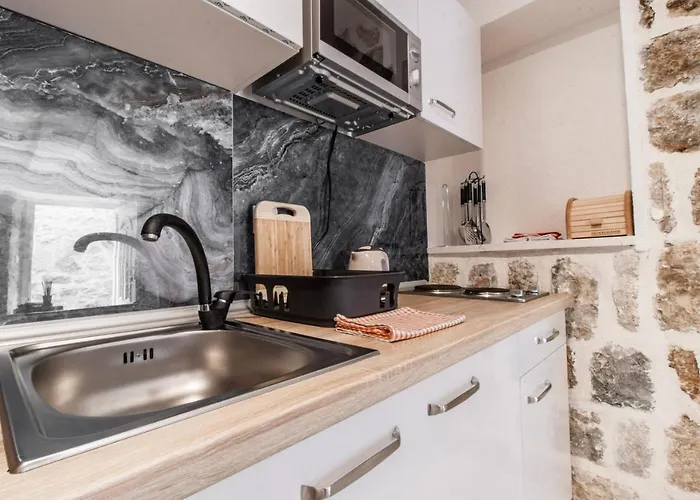 Florian Apartament
